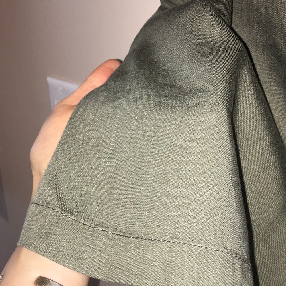 Loose Tank Top - Picture 3 of 3